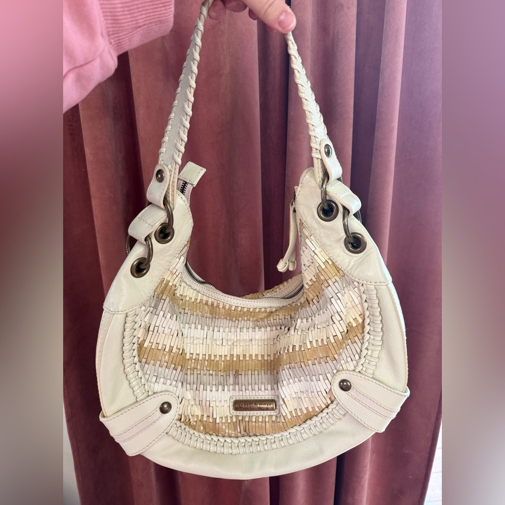 Isabella Fiore White Woven Leather Crescent Bag - Picture 2 of 10